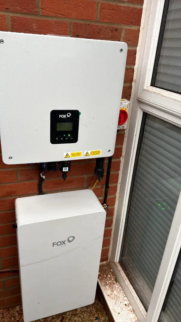 Fox ESS inverter above its battery